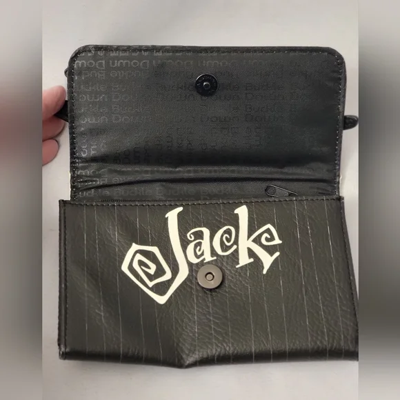 Disney Tim Burton's The Nightmare Before Christmas Wallet - Picture 11 of 11